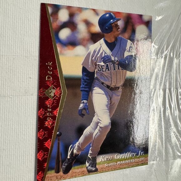 1995 Upper Deck Sp Ken Griffey Jr Mariners - Picture 2 of 3